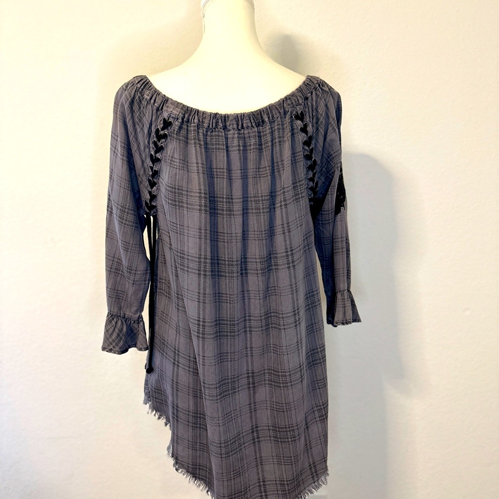 Standard Grace Bohemian, oversized over the shoulder, top medium